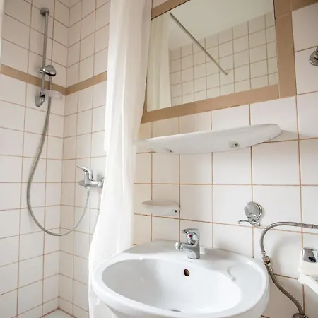 Ferienwohnung Mit Pool Apartment Zamardi